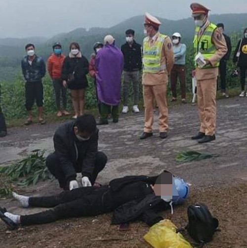 Nghi án chồng đâm vợ tử vong trên cầu rồi về nhà tự tử: Nỗi đau 3 đứa trẻ mồ côi cả cha lẫn mẹ-2