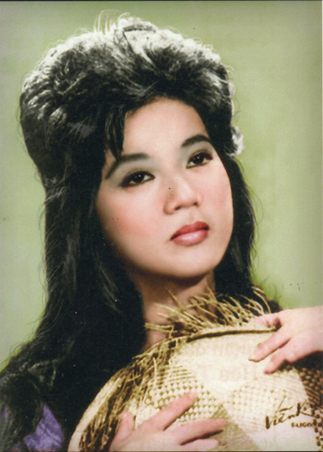 Cuộc đời tài hoa bạc mệnh của nữ hoàng sân khấu Thanh Nga: Đột ngột ra đi ở tuổi 36, bị ám sát khi sự nghiệp đang ở đỉnh vinh quang-7