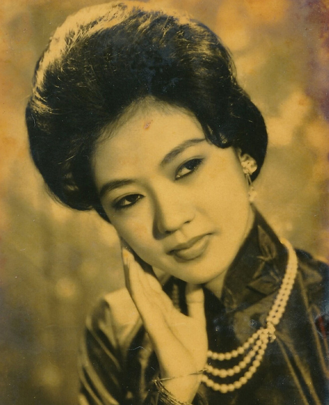 Cuộc đời tài hoa bạc mệnh của nữ hoàng sân khấu Thanh Nga: Đột ngột ra đi ở tuổi 36, bị ám sát khi sự nghiệp đang ở đỉnh vinh quang-19