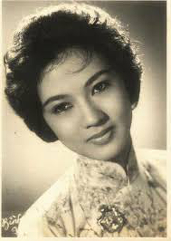 Cuộc đời tài hoa bạc mệnh của nữ hoàng sân khấu Thanh Nga: Đột ngột ra đi ở tuổi 36, bị ám sát khi sự nghiệp đang ở đỉnh vinh quang-22