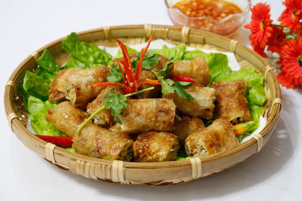 Bí quyết làm nem rán miền Trung vàng giòn, thơm ngon khó cưỡng-3