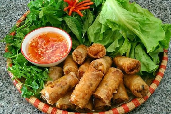 Bí quyết làm nem rán miền Trung vàng giòn, thơm ngon khó cưỡng