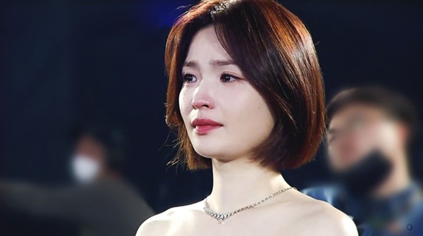 Cô bạn thân xấu số của Son Ye Jin trong Tuổi 39: Nữ hoàng nhạc kịch xứ Hàn, đóa hoa nở muộn của màn ảnh-3