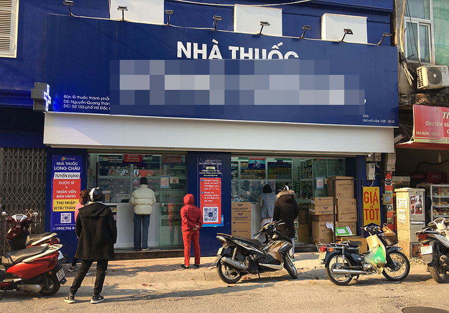 F0 khắp nơi, lúc nào tôi cũng thấy khan cổ: Lùng sục mua nước súc họng-2