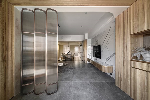 Sau cải tạo căn hộ lột xác như thay áo mới, không gian sang trọng, hiện đại đón nhận ánh sáng tự nhiên-3