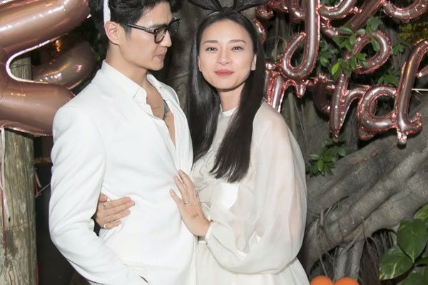 HOT: Ngô Thanh Vân khoe nhẫn đính hôn, chuẩn bị tổ chức lễ cưới với Huy Trần-6