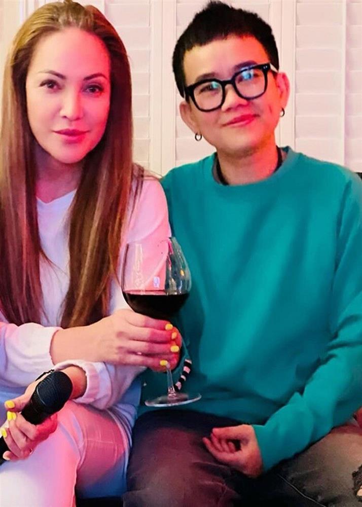 Danh ca Thanh Hà gầy rộc sau khi yêu Phương Uyên, chia tay bạn trai kém 12 tuổi-1