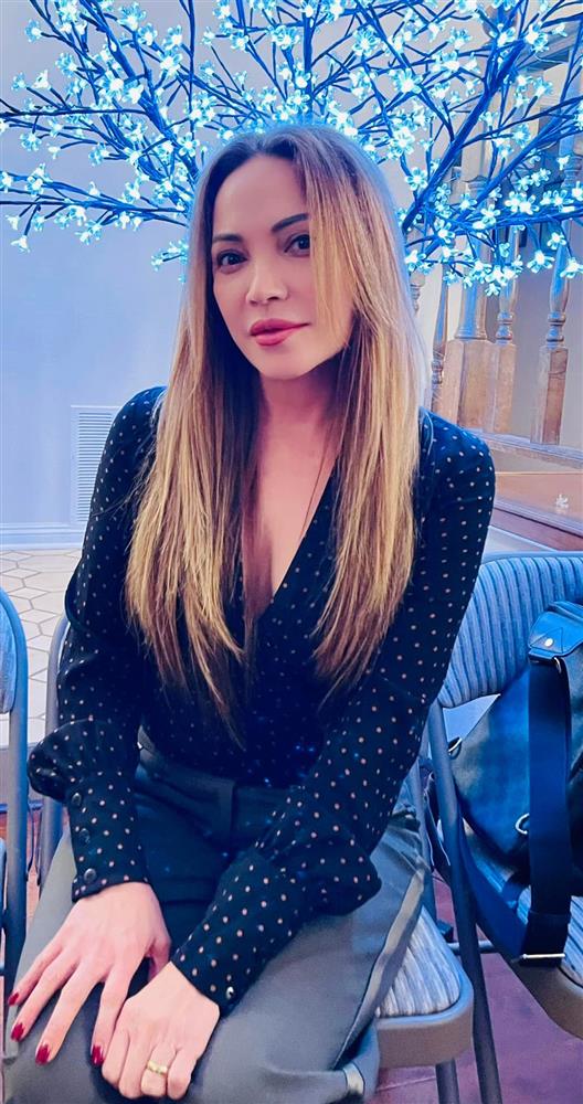 Danh ca Thanh Hà gầy rộc sau khi yêu Phương Uyên, chia tay bạn trai kém 12 tuổi-5