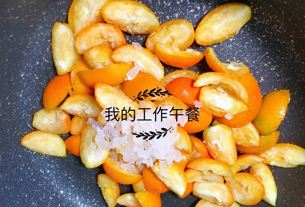 Mùa dịch mẹ làm ngay hũ quất ngâm để cả nhà phòng bệnh, vừa ấm phổi, giảm ho lại long đờm cực hiệu quả-3