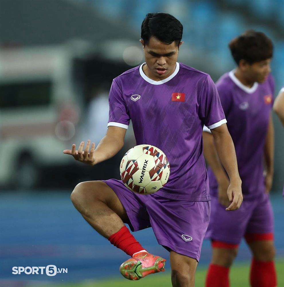 U23 Việt Nam được tiếp viện 2 bác sĩ người Campuchia-7