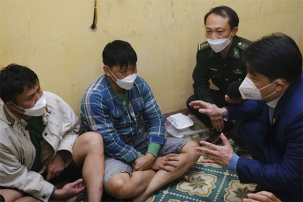 Xót xa vụ chìm ca nô ở Hội An: Có đoàn 14 người là anh em họ hàng, trong đó 8 người đã mất-4