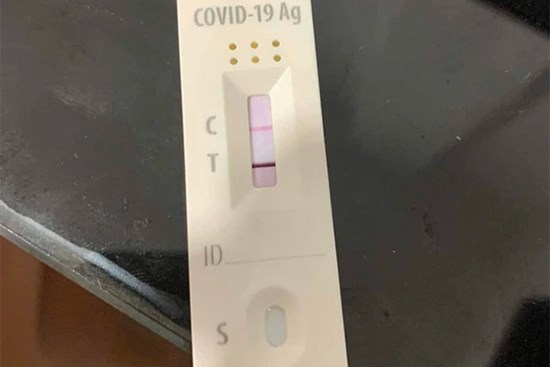 Nhiều trường hợp tái nhiễm Covid-19 sau 1-2 tháng khỏi bệnh: BS chỉ rõ lý do, nhắc nhở điều quan trọng nhất cần nhớ trong mùa dịch