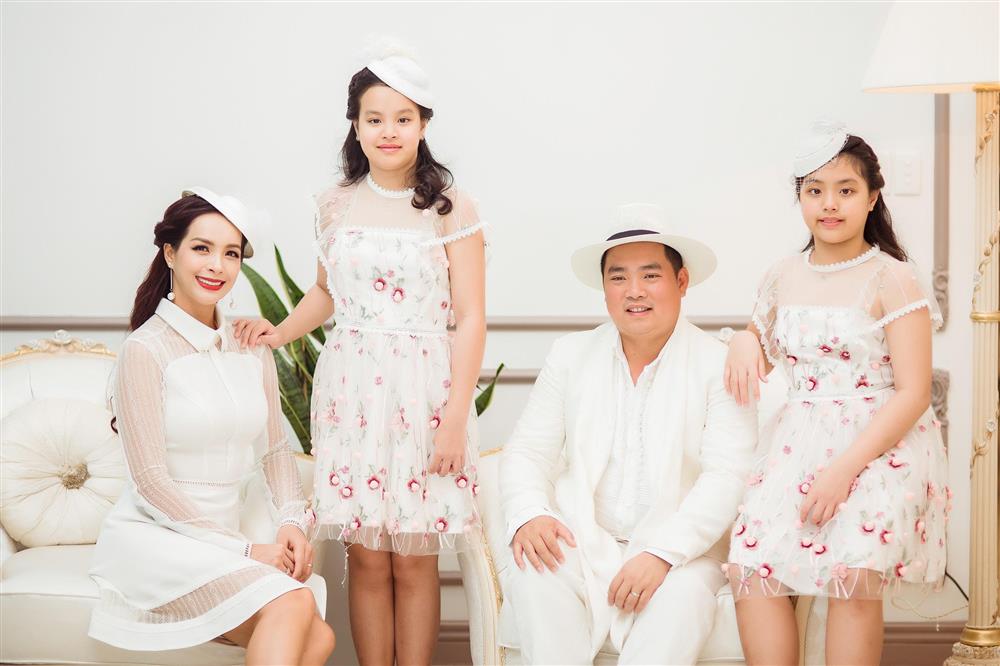 Cô bé mũm mĩm trong Bố ơi mình đi đâu thế phiên bản Việt, 8 năm sau ngoại hình khác lạ khiến ai cũng ngỡ ngàng-3