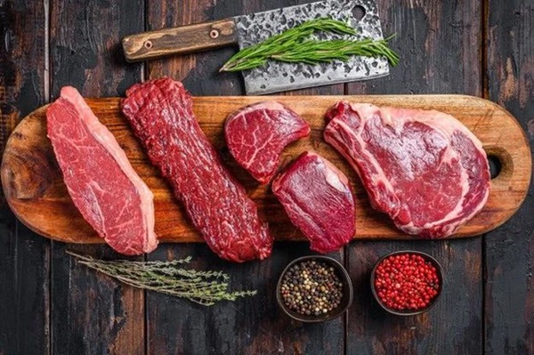 Đi ăn thấy miếng thịt ánh lên 7 sắc cầu vồng, nhiều người sợ hãi vứt bỏ nhưng sự thật lại khiến ngỡ ngàng-2