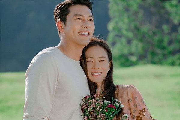 Hyun Bin tút lại diện mạo trước thềm đám cưới với Son Ye Jin, còn để lộ thay đổi đặc biệt khiến ai cũng choáng-5