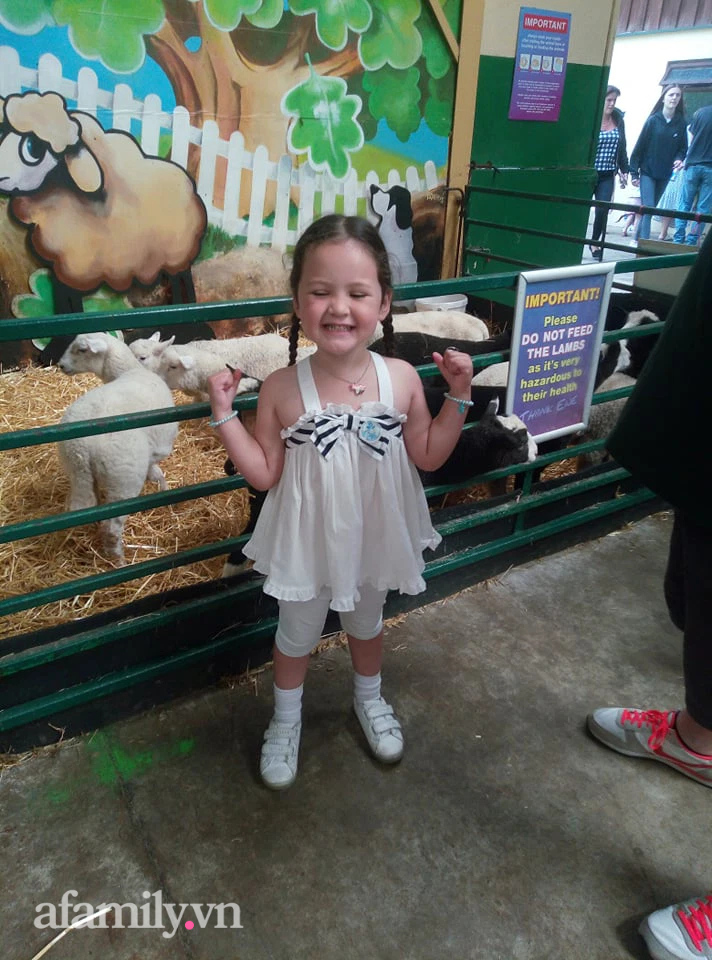 Mẹ trẻ tủi thân vì không giảm được cân sau sinh liền được ông xã người Anh an ủi 1 câu ngọt lịm, hạnh phúc nhất là có con gái xinh tựa thiên thần-4