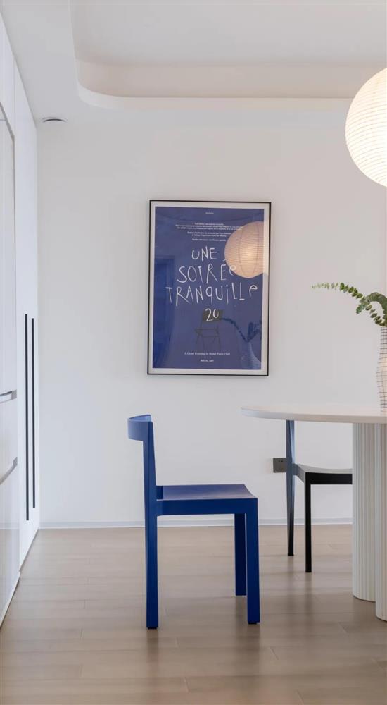 Muốn đón bố mẹ đến sống cùng, chàng trai độc thân dành 4 tháng cải tạo lại căn hộ 94m² thiếu sáng thành không gian sống khang trang đáng ghen tỵ-8