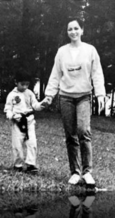 Ái Vân: Đau đớn bỏ con 4 tuổi sang Đức để thoát khỏi hôn nhân địa ngục với chồng cũ-4