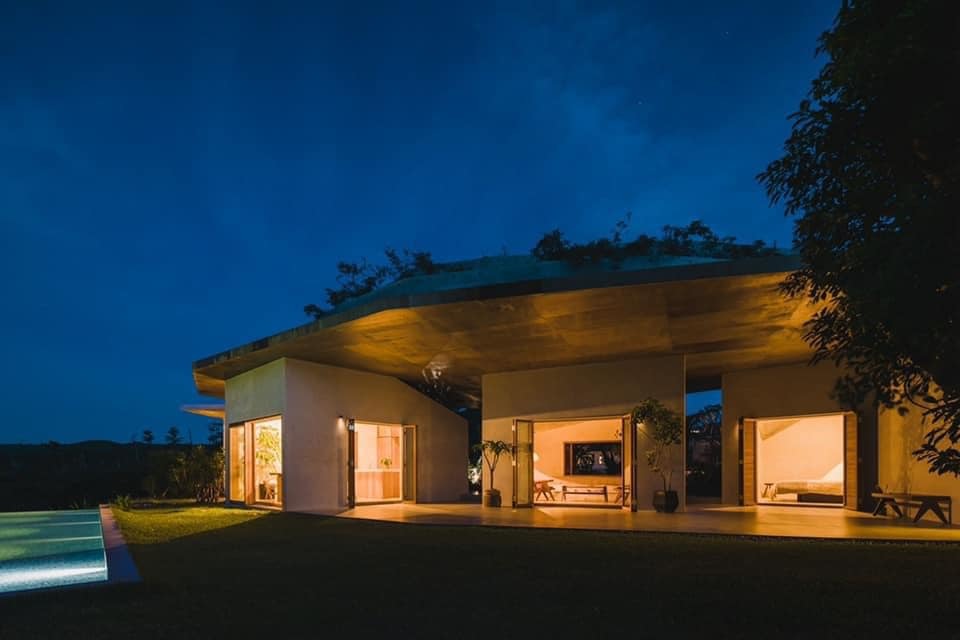 Ngôi nhà lạ lùng bên bờ biển, bốn hướng là cửa, nhìn từ trên như mai rùa-22