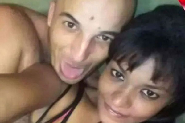 Dân làng giải cứu đứa trẻ 3 tuổi bị chôn sống-2