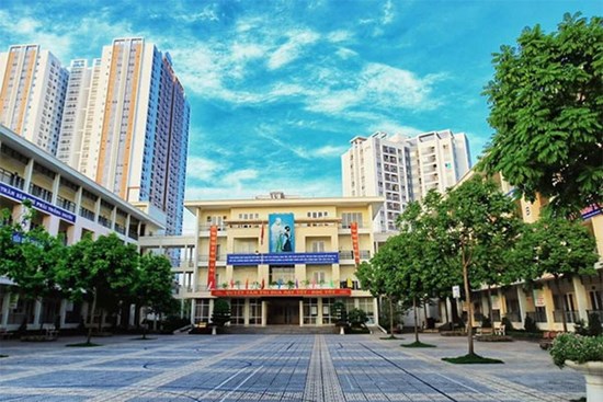 Giáo viên F0 bị nhà trường trừ điểm thi đua: Bộ GD-ĐT lên tiếng