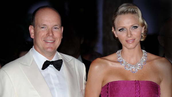 Cuộc chạy trốn của Công nương người Mỹ đầu tiên trong hoàng gia Monaco: Chờ 8 năm để được kết hôn, bỗng tan vỡ vì lời nguyền đeo bám-1