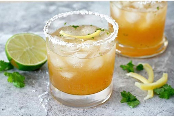 Bổ sung THỨ này vào nước muối pha loãng và uống buổi sáng thì ruột và gan sẽ được làm sạch, lại giảm được cân-1