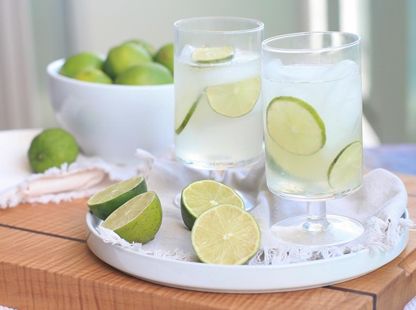 Bổ sung THỨ này vào nước muối pha loãng và uống buổi sáng thì ruột và gan sẽ được làm sạch, lại giảm được cân-4