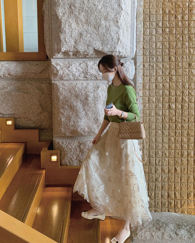 13 cách diện chân váy  giúp chị em mặc đẹp trong mọi hoàn cảnh-12