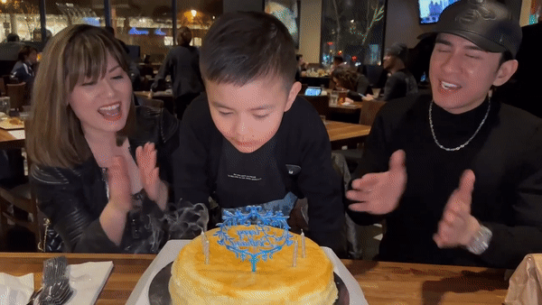 Đan Trường và vợ cũ cười hạnh phúc bên nhau trong ngày đặc biệt, khẳng định Thiên Từ là hạnh phúc còn lại của cuộc đời-1