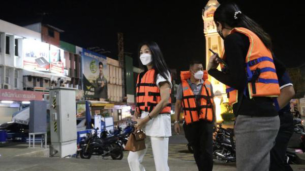 Cảnh sát mô phỏng hiện trường nữ diễn viên Chiếc Lá Bay tử nạn, cô bạn tiếp xúc cuối với nạn nhân phát ngôn gây phẫn nộ-6