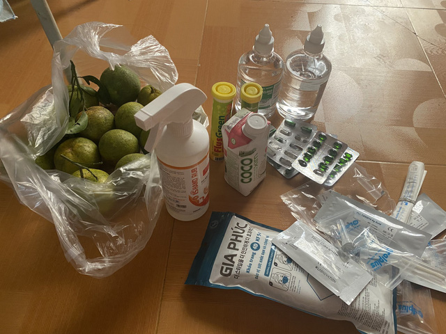 Ngỡ ngàng” vì chi phí tự điều trị COVID-19 tại nhà lên đến chục triệu đồng, người tiêu dùng ngậm đắng” vẫn phải chi-2