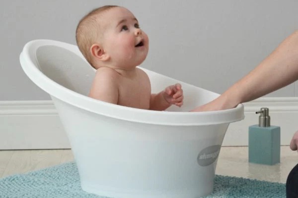 3 sai lầm khi chăm sóc trẻ F0 bị sốt khiến con nguy hiểm tính mạng, BS chỉ ra 6 cách hạ sốt đúng giúp bé nhanh dứt cơn, không lo tác dụng phụ-4