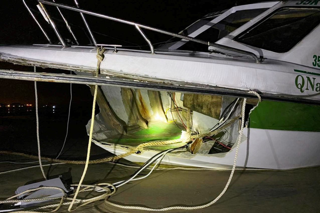 Vụ chìm ca nô 17 người chết ở Hội An liệu có liên quan đến cồn cát Khủng Long bí ẩn?-1