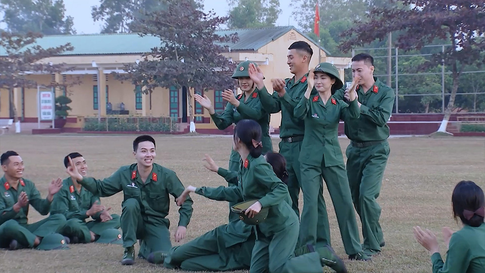 Hòa Minzy tại Sao Nhập Ngũ 2022: Em không đau, mọi người cũng không đau. Cố lên!-14