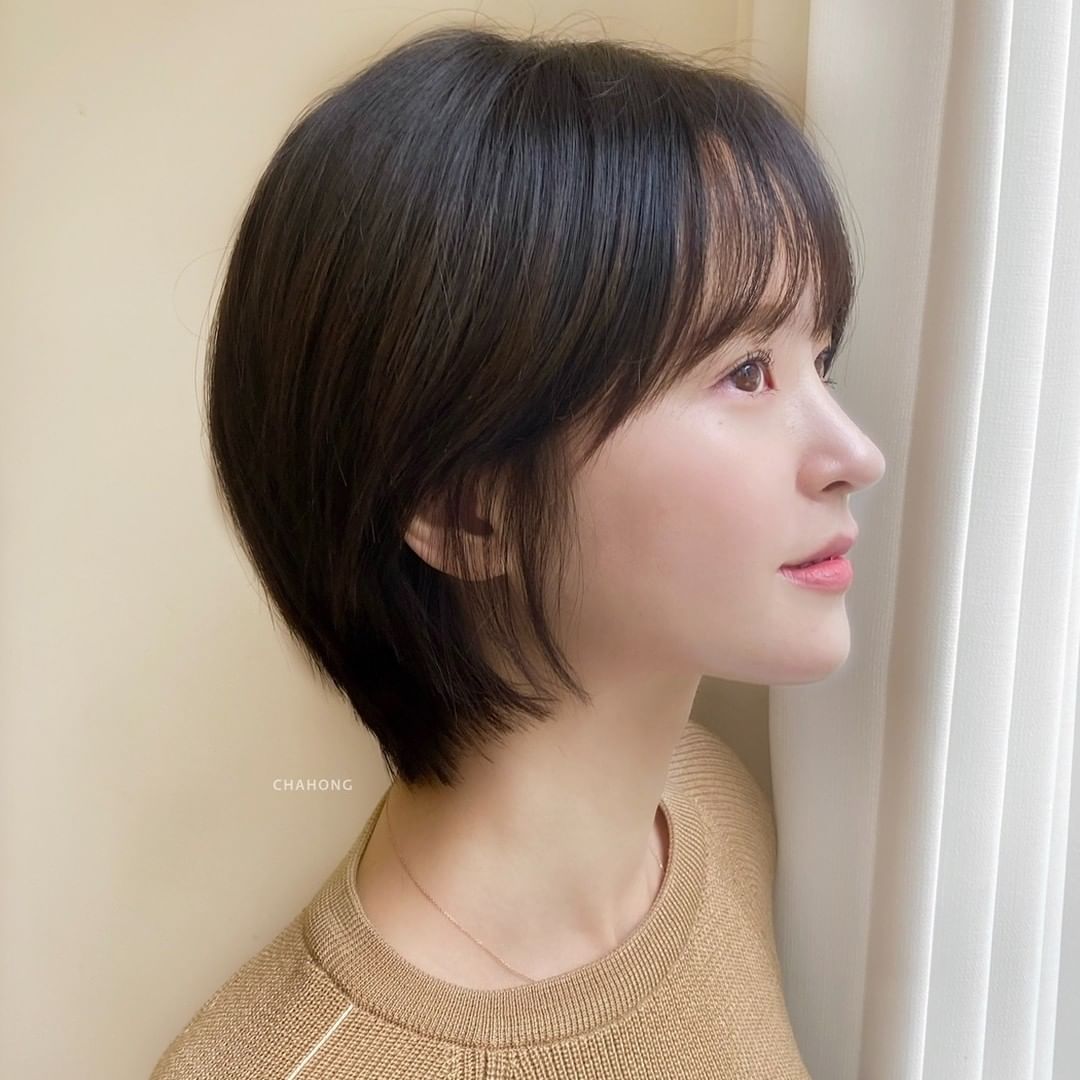 3 xu hướng tóc ngắn đầu năm 2022: Nàng U30 cắt thì chỉ xinh đẹp trở lên-12