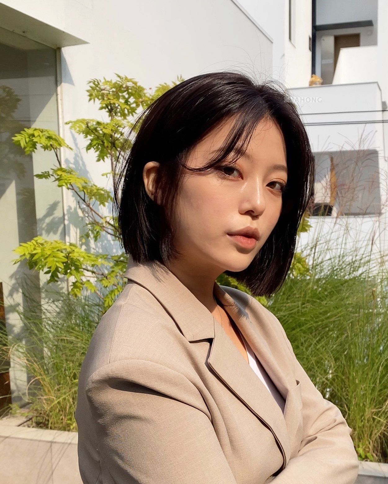 3 xu hướng tóc ngắn đầu năm 2022: Nàng U30 cắt thì chỉ xinh đẹp trở lên-2