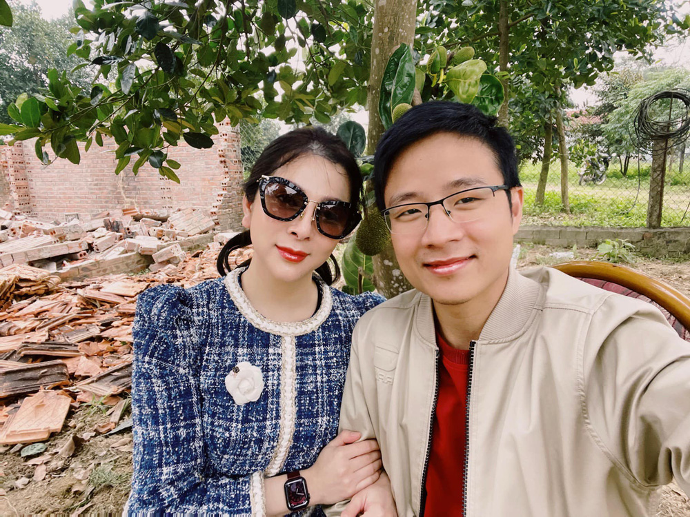 Vợ Quán quân Olympia Lê Vũ Hoàng: 3 lần sinh nở nhưng vẫn kiều diễm như gái đôi mươi-1