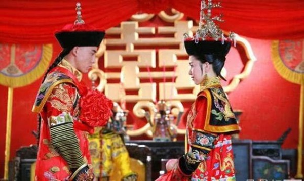 Phò mã nhà Thanh phải làm chuyện ấy trước với cung nữ, lý do vì sao?-1