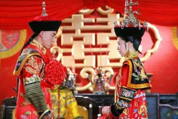 Cuộc sống của những cung nữ thủ lăng hầu hạ cố Hoàng đế như thế nào?-6