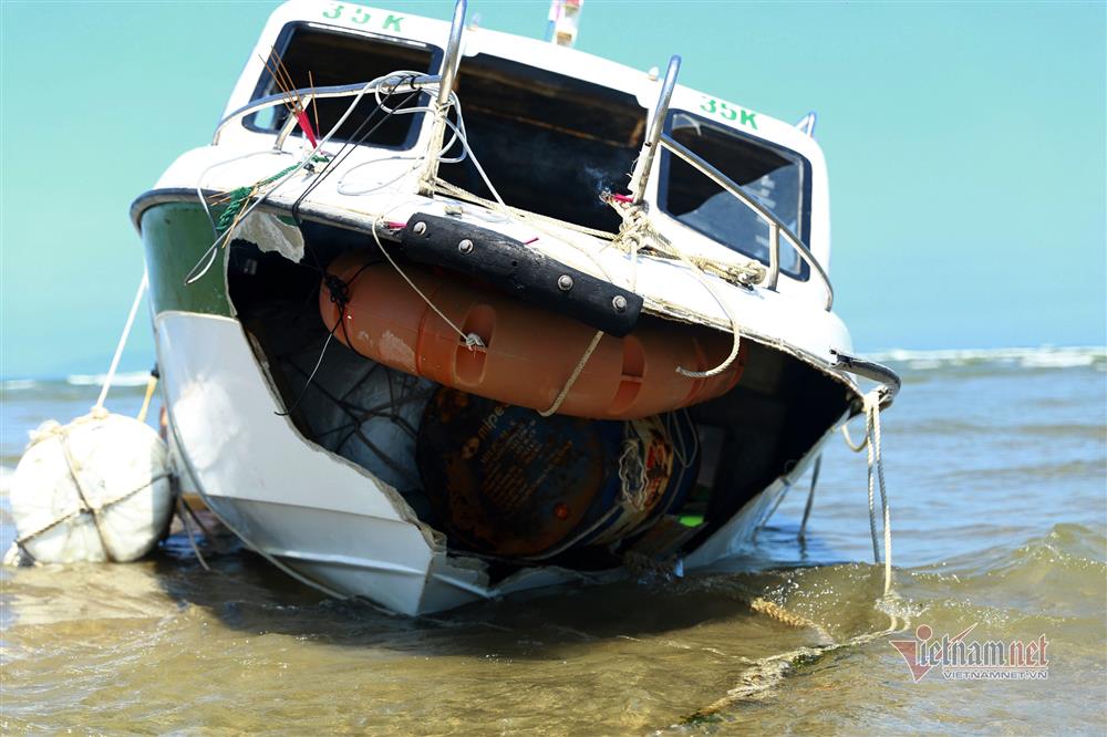 Hành trình tìm kiếm bé trai 3 tuổi tử vong trong vụ lật ca nô và tấm lòng người Hội An trong hoạn nạn-3