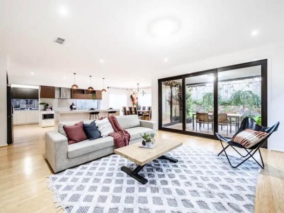 Khám phá không gian biệt thự của Quán quân Olympia - Lê Vũ Hoàng ở Úc-3