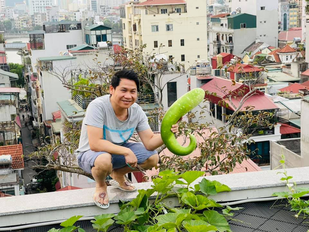 Cơ ngơi bề thế của Trọng Tấn ở Hà Nội: Tích cóp 10 năm mới mua, có thang máy, sân vườn-7