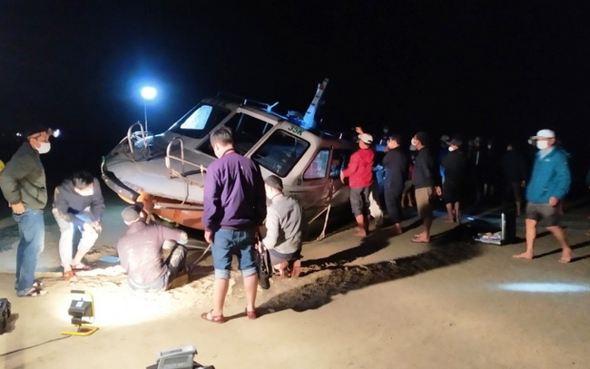 Thuyền trưởng tự ý tháo hộp đen trong chiếc ca nô lật khiến 17 người chết: Có hay không hành vi che giấu tội phạm?-4