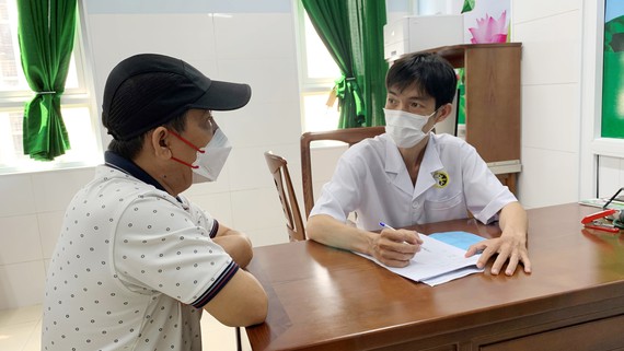 Khi nào mới cần khám hậu Covid-19? Nếu khám thì nên khám ở đâu?-8