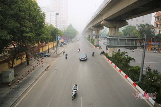 Hình ảnh Hà Nội vắng lạ thường trong những ngày F0 tăng nhanh