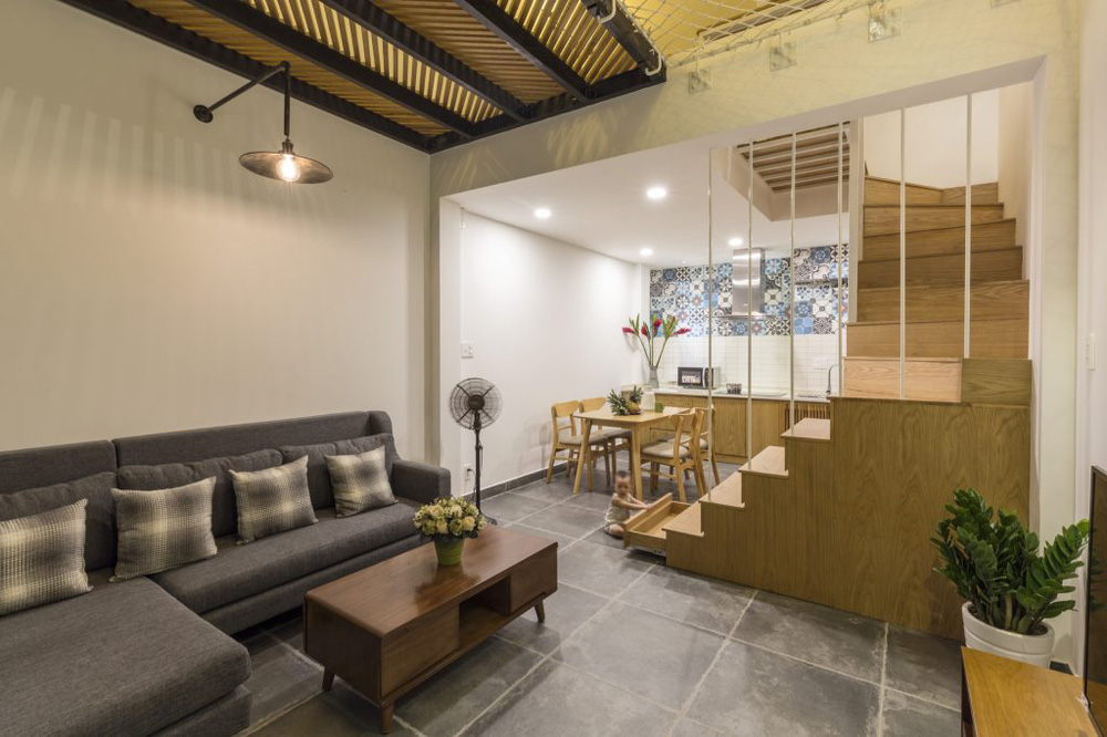 Nhà cũ 3 tầng 35m2 trong hẻm nhỏ Sài Gòn lột xác đầy bất ngờ với giao diện mặt tiền bắt mắt, ai đi ngang cũng phải ngoái nhìn-6