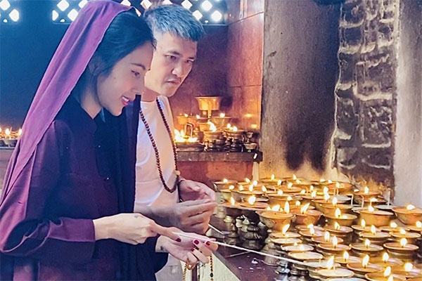 Thủy Tiên tụt dốc sau scandal bị tố ăn tiền từ thiện-12