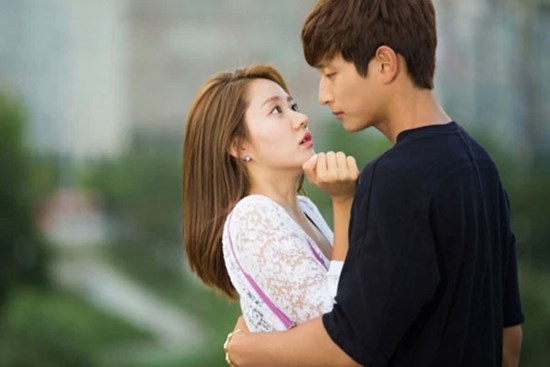 Quen 5 ngày và bị từ chối lời hẹn gặp, chàng trai giở trò