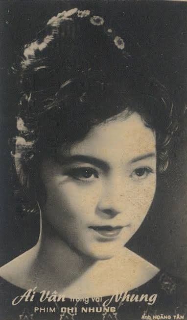 Nhan sắc Ái Vân thời trẻ: Khán giả tưởng nhầm là con lai vì giống người phương Tây-3